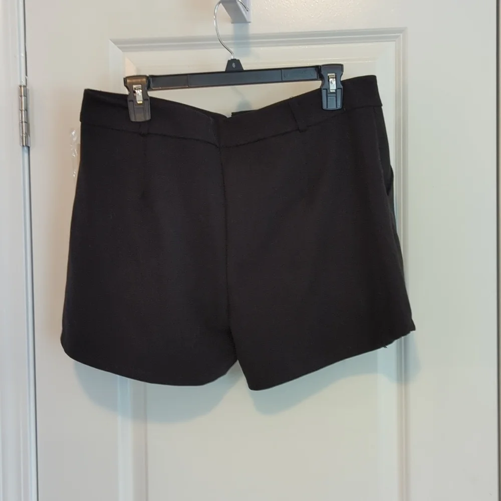 Designer shorts - Picture 4 of 4
